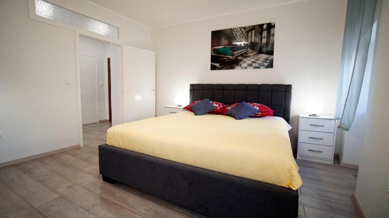 Apartment Caramela Нін Екстер'єр фото