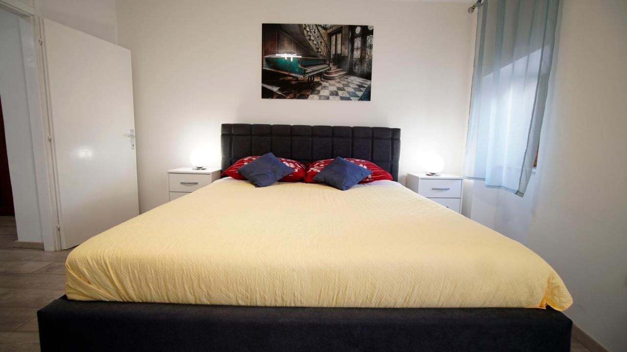 Apartment Caramela Нін Екстер'єр фото